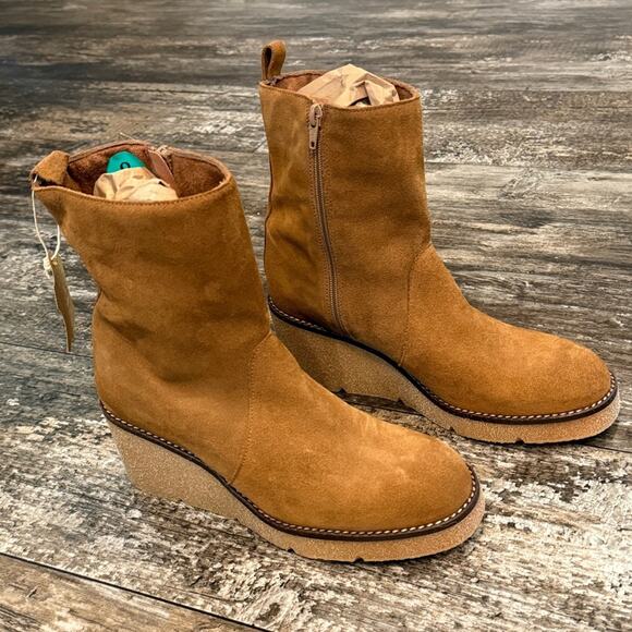 BERTUCHI Made in Spain Wedge Suede Boots Tan Side Zipper Womens Size 8 Boho NWT - Picture 14 of 15